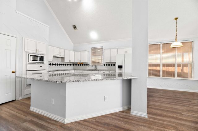 2324 Dyers Oak Drive, Plano, TX 75074