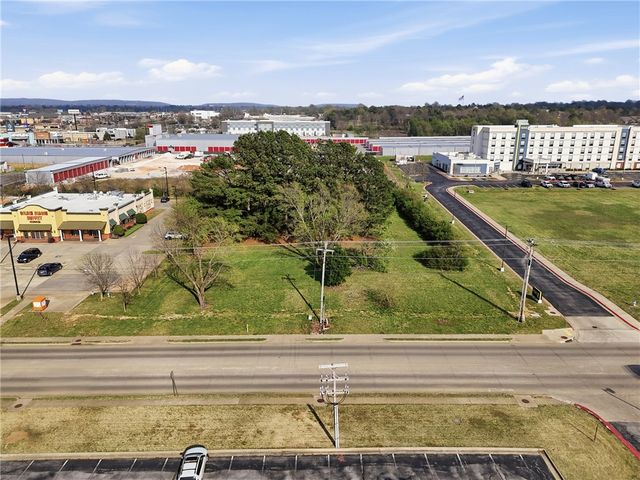 1463 & 1431 S 48th Street, Springdale, AR 72762