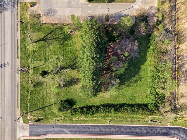 1463 & 1431 S 48th Street, Springdale, AR 72762
