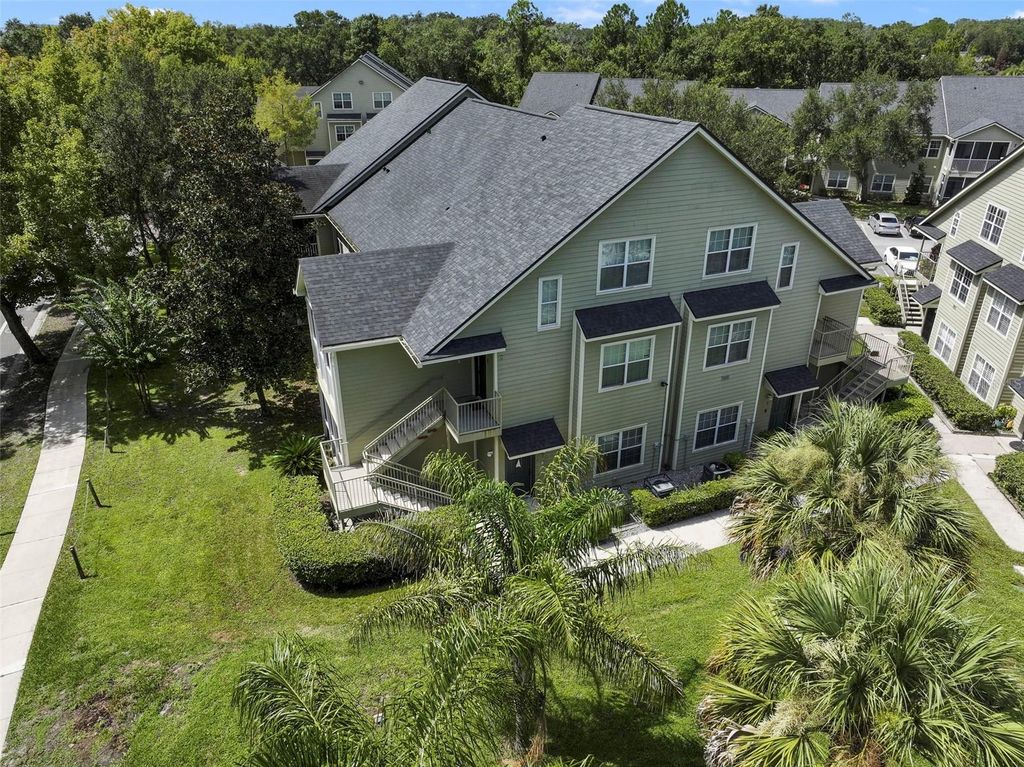 Image 2 of property listing at 3721 S LAKE ORLANDO PARKWAY 8, Orlando, FL 32808