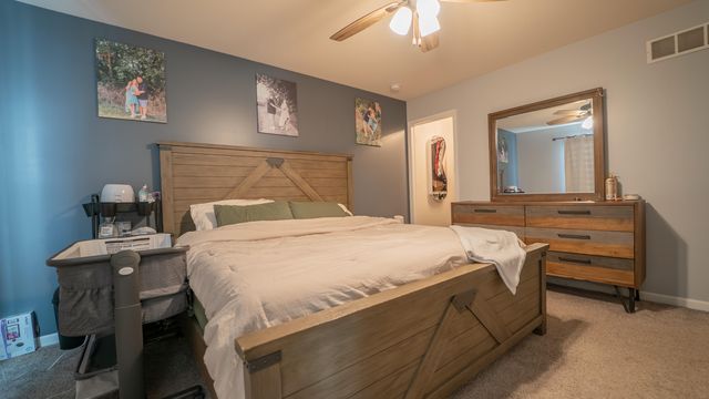 695 Cross Meadows Drive, Valparaiso, IN 46385