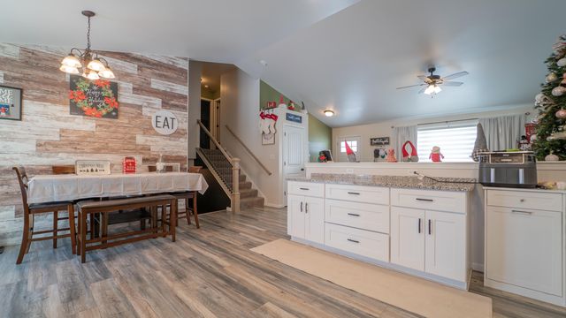 695 Cross Meadows Drive, Valparaiso, IN 46385