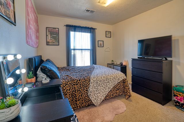 7100 Mesa Del Oro, Santa Fe, NM 87507