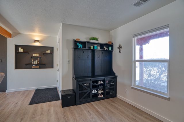 7100 Mesa Del Oro, Santa Fe, NM 87507