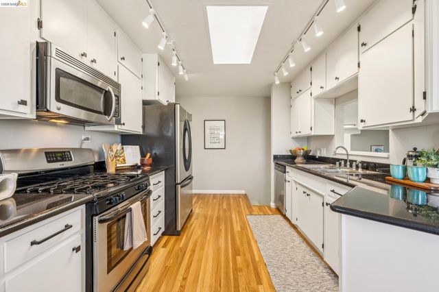 2328 Carquinez Ave, El Cerrito, CA 94530