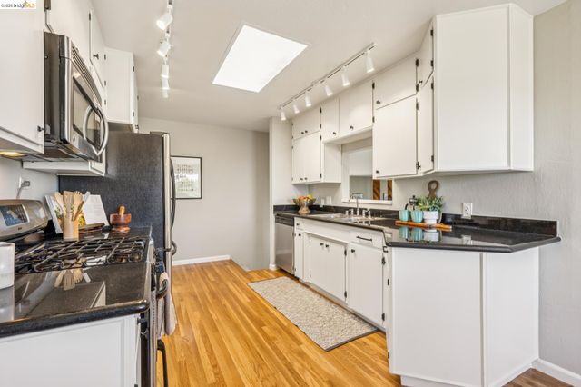 2328 Carquinez Ave, El Cerrito, CA 94530