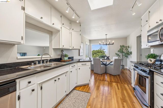 2328 Carquinez Ave, El Cerrito, CA 94530
