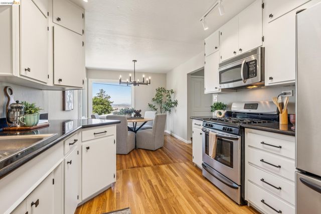 2328 Carquinez Ave, El Cerrito, CA 94530