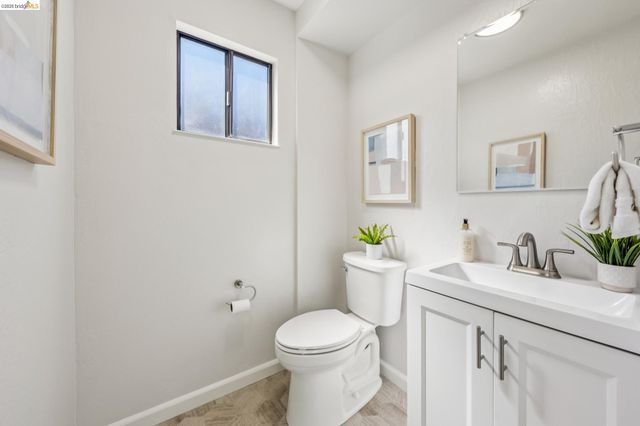 2328 Carquinez Ave, El Cerrito, CA 94530