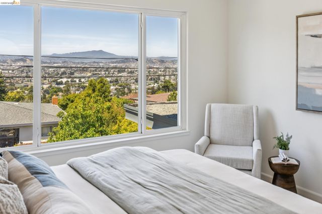 2328 Carquinez Ave, El Cerrito, CA 94530