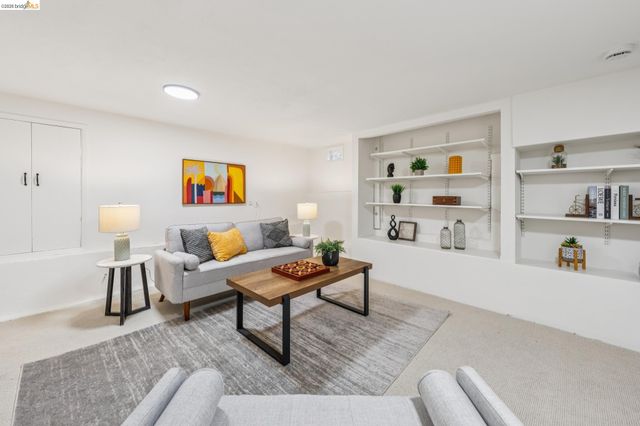 2328 Carquinez Ave, El Cerrito, CA 94530