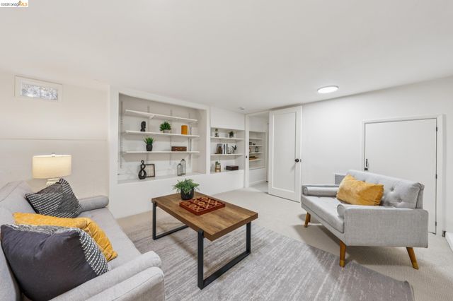 2328 Carquinez Ave, El Cerrito, CA 94530