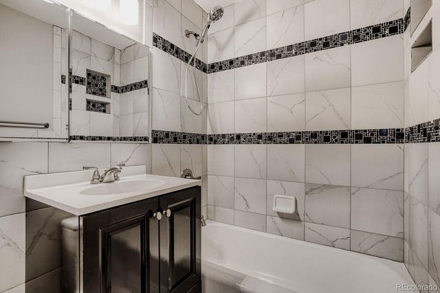 5065 S Delaware Street, Englewood, CO 80110