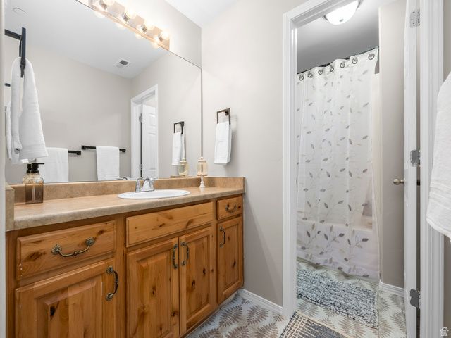 8482 S IVY GABLE DR, West Jordan, UT 84081