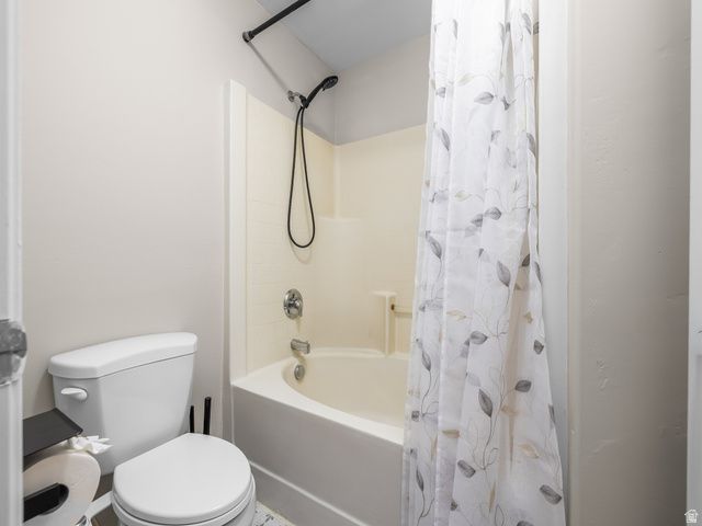 8482 S IVY GABLE DR, West Jordan, UT 84081