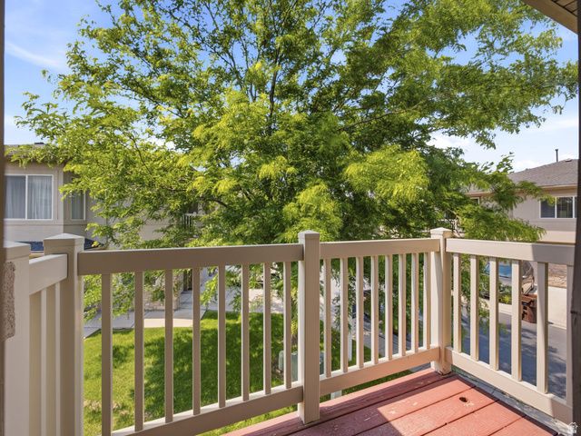 8482 S IVY GABLE DR, West Jordan, UT 84081
