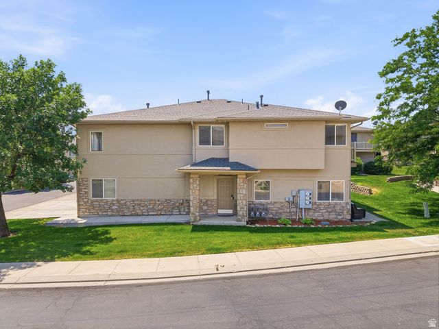 8482 S IVY GABLE DR, West Jordan, UT 84081