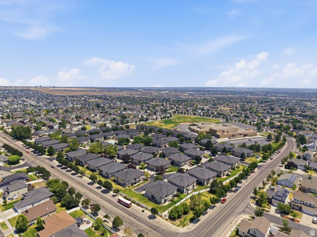 8482 S IVY GABLE DR, West Jordan, UT 84081