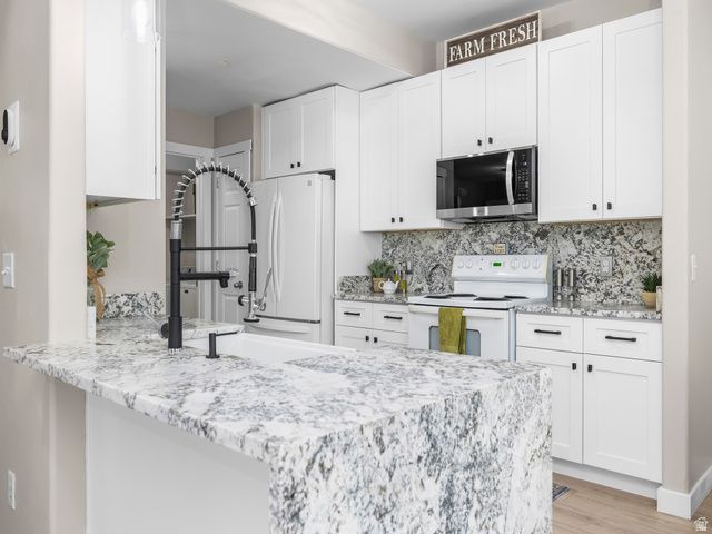 8482 S IVY GABLE DR, West Jordan, UT 84081