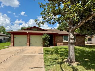 12426 Foxburo Drive, Houston, TX 77065