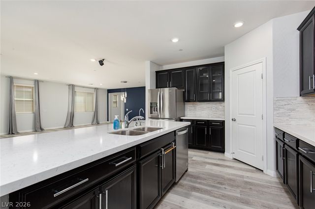 12586 Huckleberry Oak Avenue, Las Vegas, NV 89138