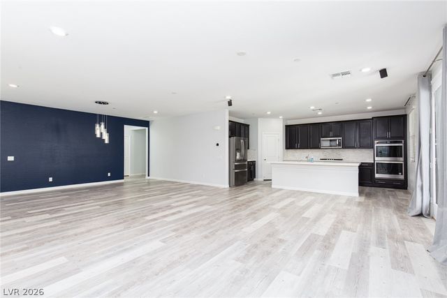 12586 Huckleberry Oak Avenue, Las Vegas, NV 89138