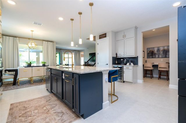 702 POINTE EMERSON BOULEVARD, Apopka, FL 32703