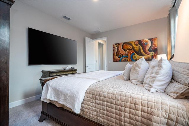 702 POINTE EMERSON BOULEVARD, Apopka, FL 32703