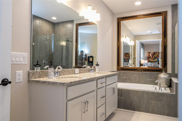 702 POINTE EMERSON BOULEVARD, Apopka, FL 32703