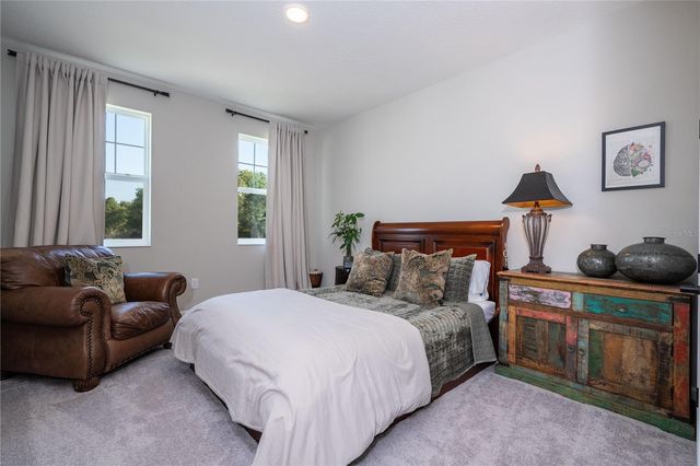 702 POINTE EMERSON BOULEVARD, Apopka, FL 32703