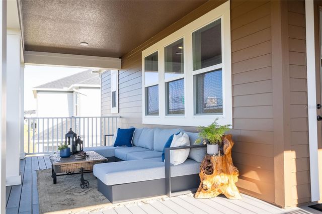 702 POINTE EMERSON BOULEVARD, Apopka, FL 32703