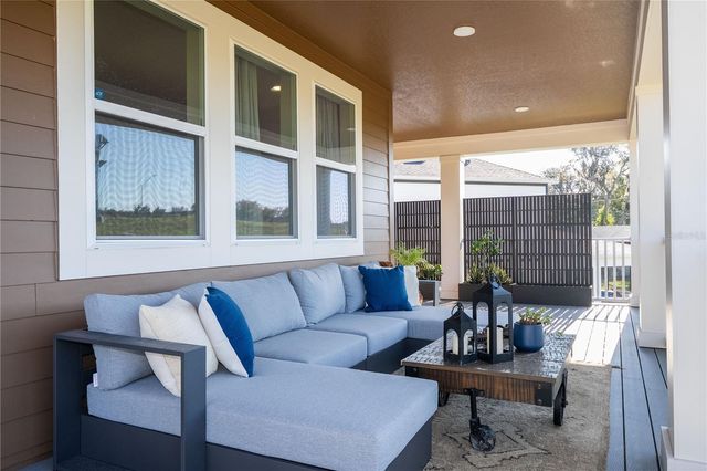 702 POINTE EMERSON BOULEVARD, Apopka, FL 32703