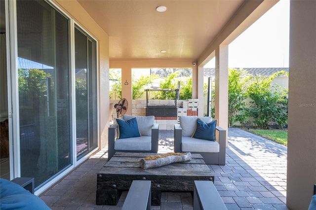 702 POINTE EMERSON BOULEVARD, Apopka, FL 32703