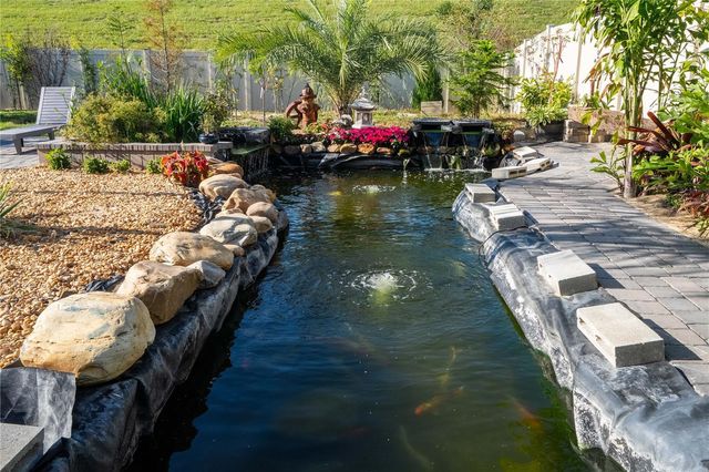 702 POINTE EMERSON BOULEVARD, Apopka, FL 32703