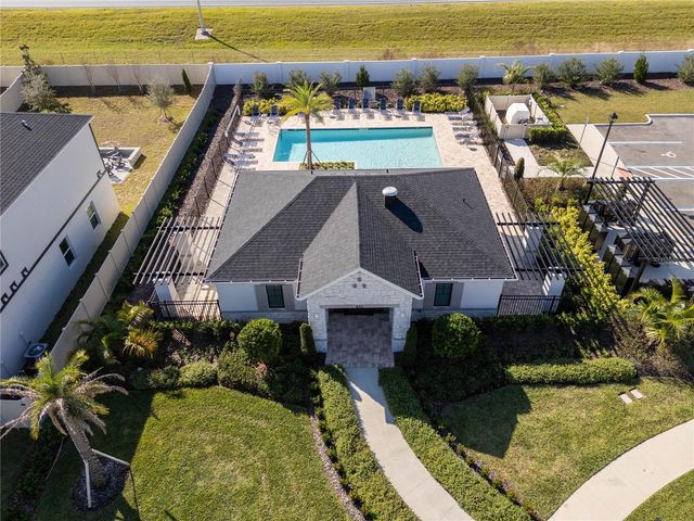 702 POINTE EMERSON BOULEVARD, Apopka, FL 32703