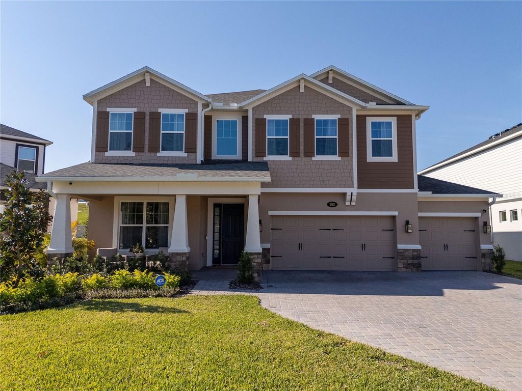 702 POINTE EMERSON BOULEVARD, Apopka, FL 32703