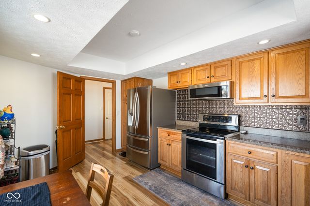 305 Sandbrook Drive, Noblesville, IN 46062