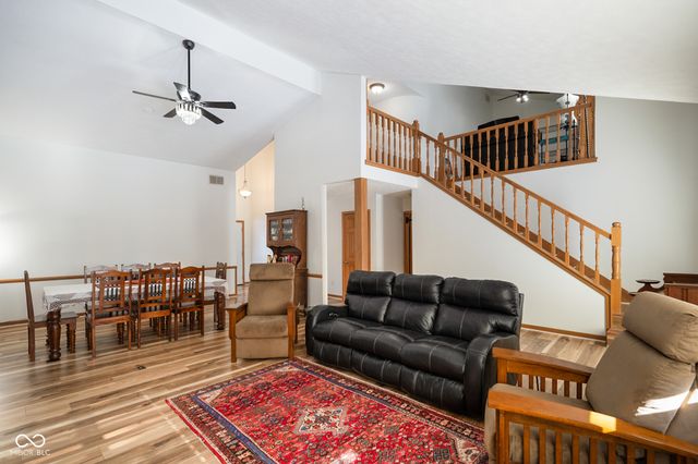 305 Sandbrook Drive, Noblesville, IN 46062