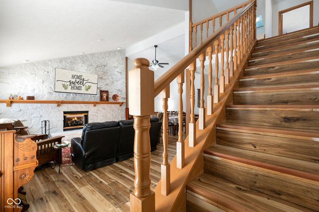 305 Sandbrook Drive, Noblesville, IN 46062