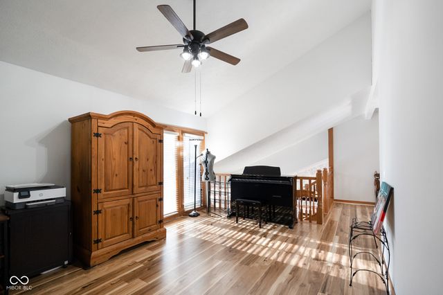 305 Sandbrook Drive, Noblesville, IN 46062