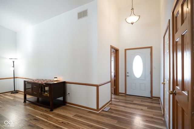 305 Sandbrook Drive, Noblesville, IN 46062