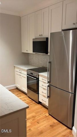 607 Smedes Place B, Raleigh, NC 27605