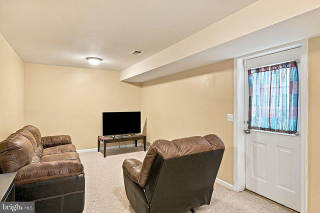 2170 FORSYTHIA DR, Culpeper, VA 22701