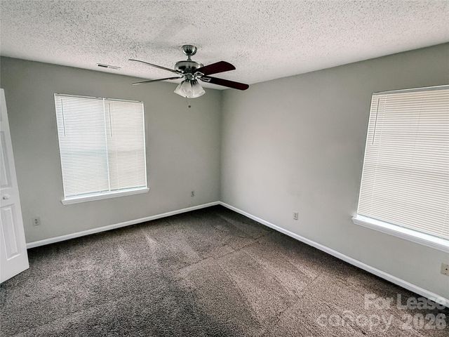 2802 Iron Gate Lane, Charlotte, NC 28212