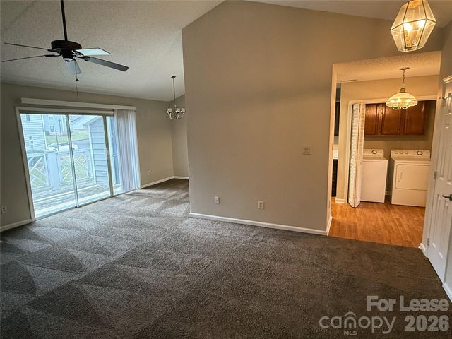 2802 Iron Gate Lane, Charlotte, NC 28212