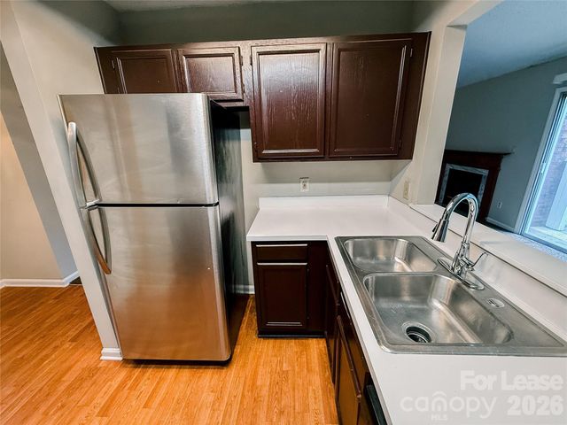 2802 Iron Gate Lane, Charlotte, NC 28212