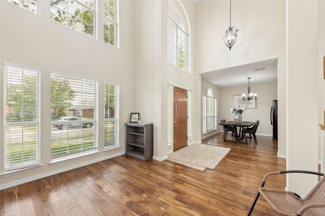 5909 Vineyard Lane, Mckinney, TX 75070