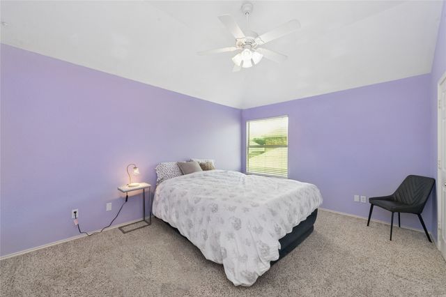 5909 Vineyard Lane, Mckinney, TX 75070