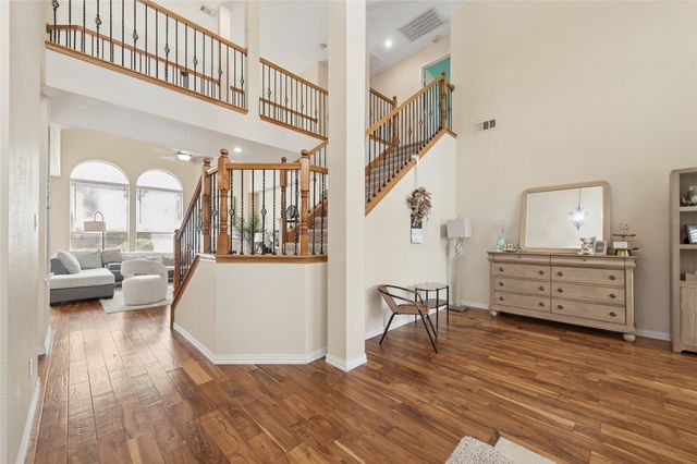 5909 Vineyard Lane, Mckinney, TX 75070