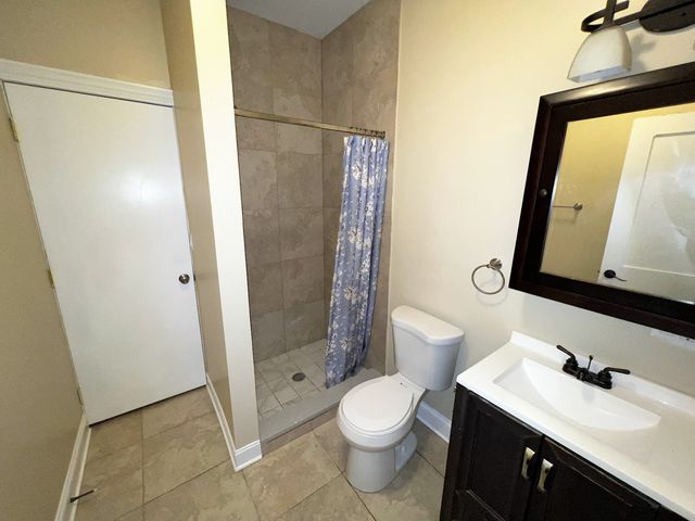 3650 W DIVERSEY Avenue 1Rear, Chicago, IL 60647